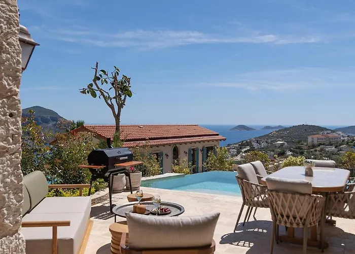 Villa Calliope, Epic Elegance Retreat